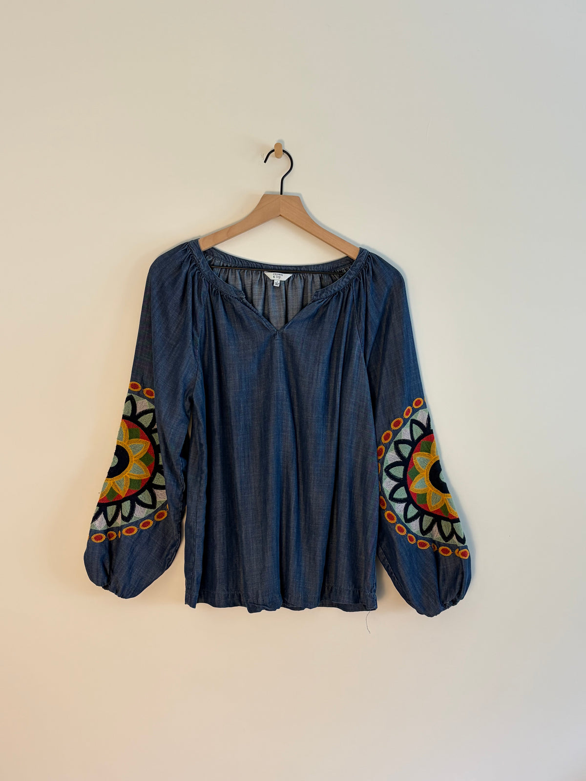 Crown & Ivy Embroidered Top