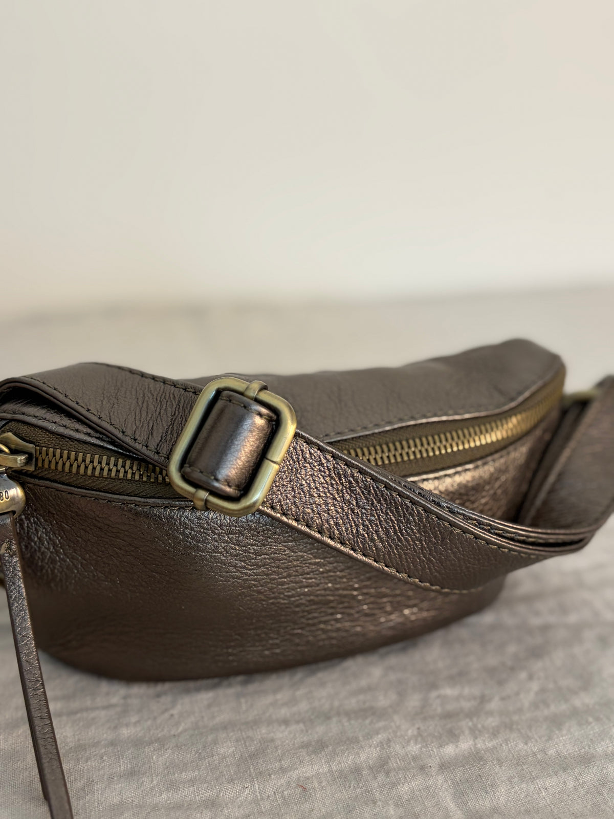 HOBO Fern Sling